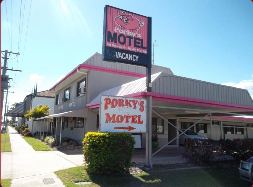 Porky'S Motel Rockhampton Exterior foto